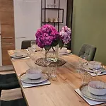 Péterfia Boutique *